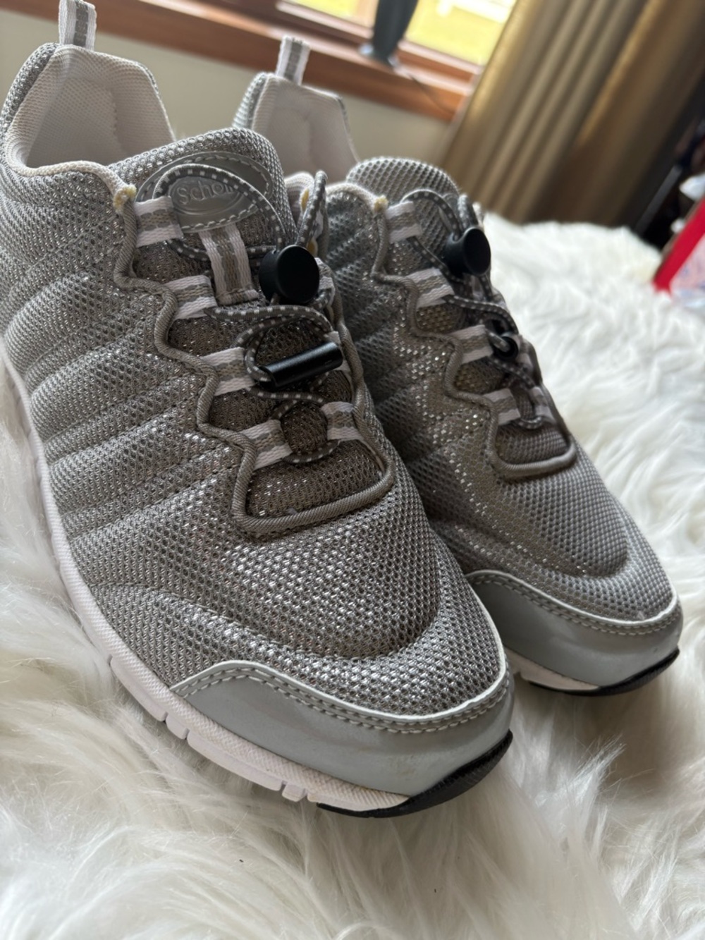 Scholl Wind Step Sneakers Women’s EU 38 US 7 Silver Mesh Comfort Walking Shoes